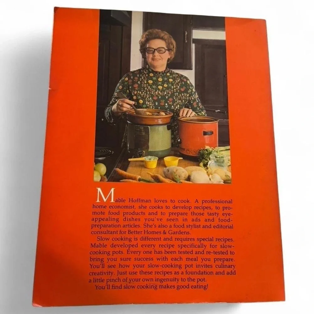 Vintage 1975 Crockery Cookery Cookbook Crockpot Meals‎